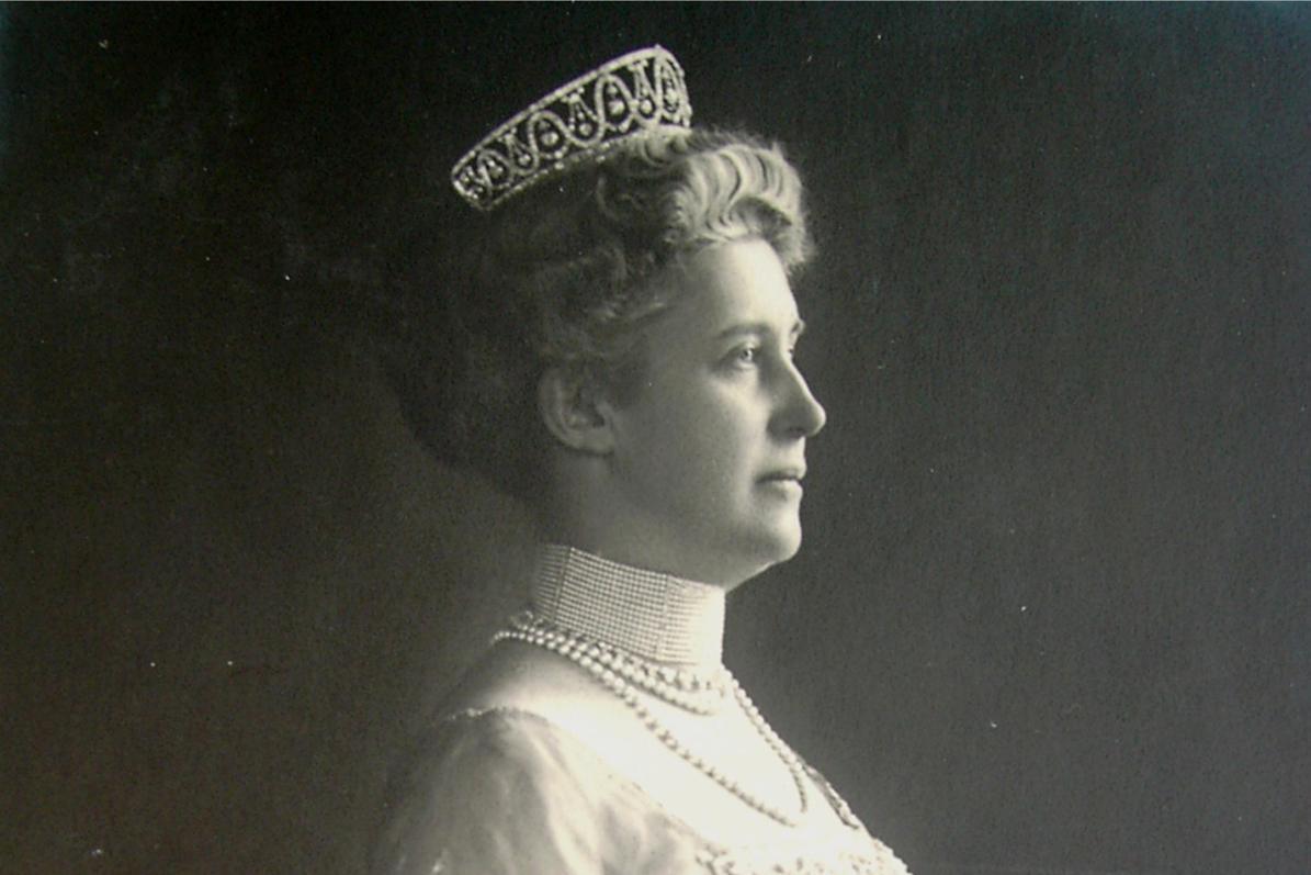 Hilda von Nassau im Profil, um 1910