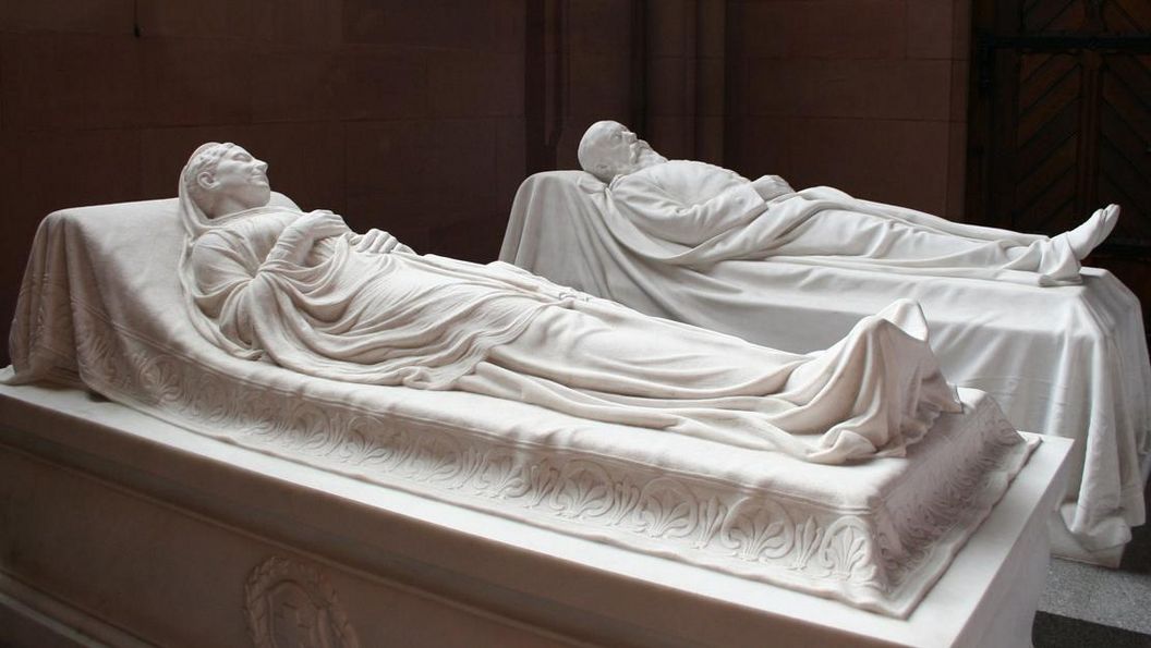 Tombs of Grand Duke Friedrich I and his bride, Luise, in the Sepulchral Chapel of the Grand Duchy in Karlsruhe